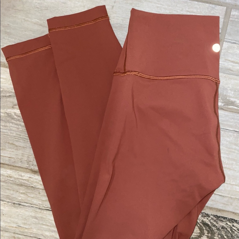 Lululemon Wunder Under Train